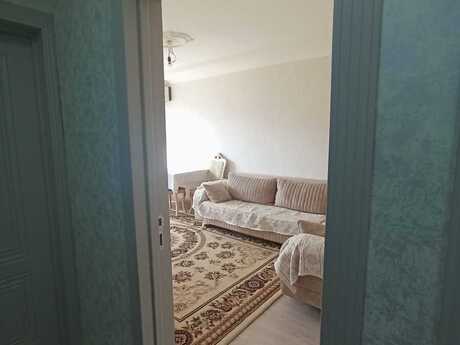 3 otaqlı köhnə tikili - Əhmədli m. - 65 m²