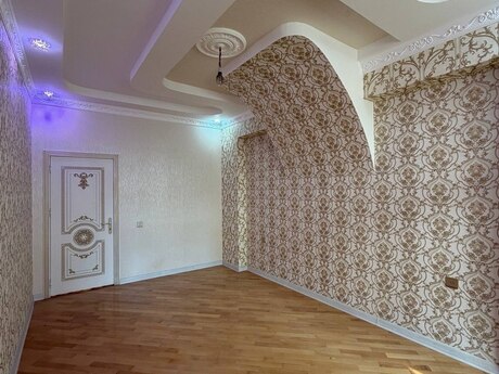 4 otaqlı yeni tikili - Xırdalan - 140 m²