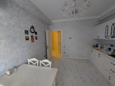 2 otaqlı yeni tikili - 3-cü mikrorayon q. - 70 m²