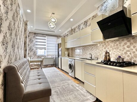 2 otaqlı yeni tikili - İnşaatçılar m. - 75 m²