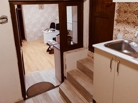 2-комн. офис - м. Иншаатчылар - 44 м²