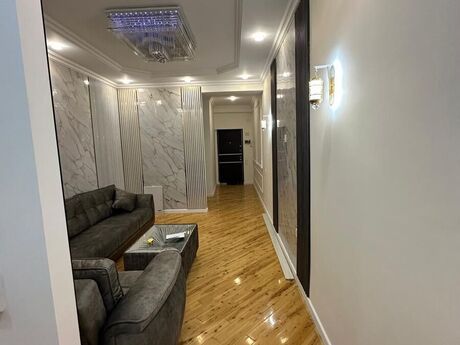 4 otaqlı yeni tikili - Gənclik m. - 130 m²