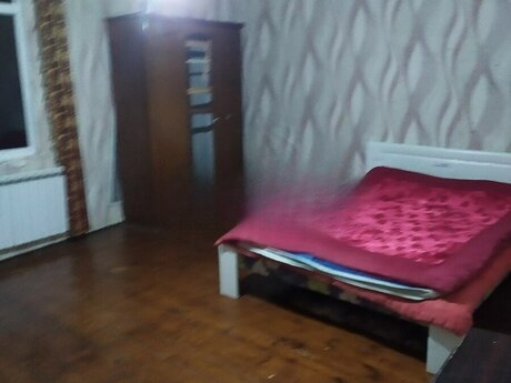 2 otaqlı həyət evi/bağ evi - 2-ci Alatava q. - 100 m²