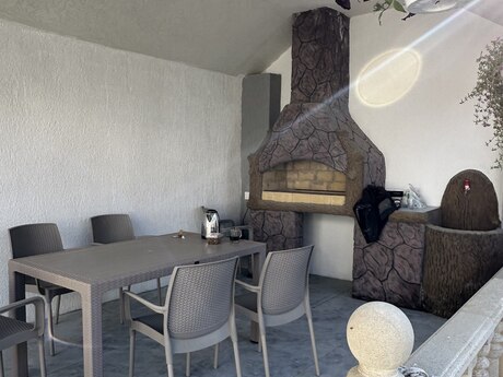 4 otaqlı həyət evi/bağ evi - Savalan q. - 125 m²