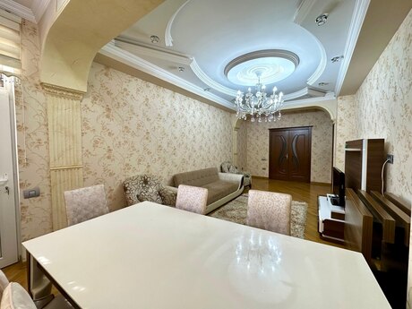 3 otaqlı yeni tikili - Neftçilər m. - 140 m²