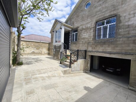 4 otaqlı həyət evi/bağ evi - Balaxanı q. - 130 m²