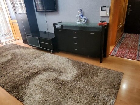 2 otaqlı köhnə tikili - Memar Əcəmi m. - 50 m²