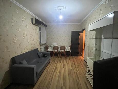 3 otaqlı köhnə tikili - Avtovağzal m. - 70 m²