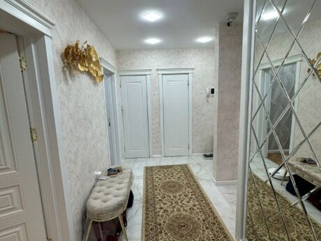 3 otaqlı köhnə tikili - Xalqlar Dostluğu m. - 110 m²
