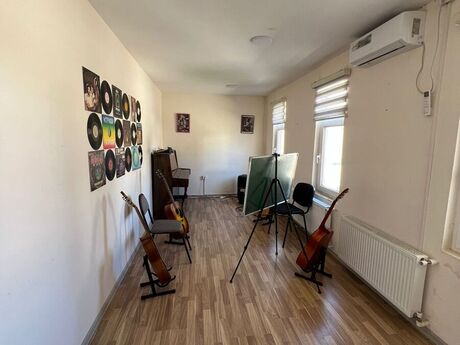 Obyekt - Nizami m. - 180 m²