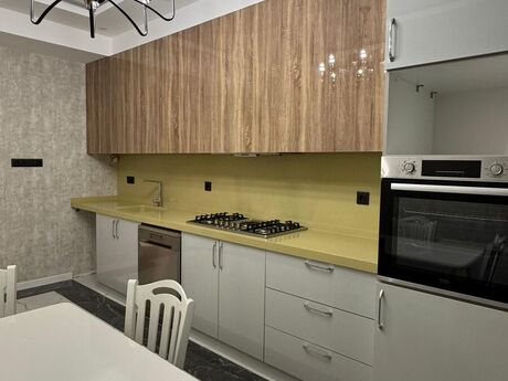 3 otaqlı yeni tikili - Nəsimi r. - 152 m²