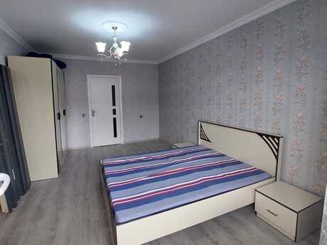 3 otaqlı köhnə tikili - Gənclik m. - 70 m²