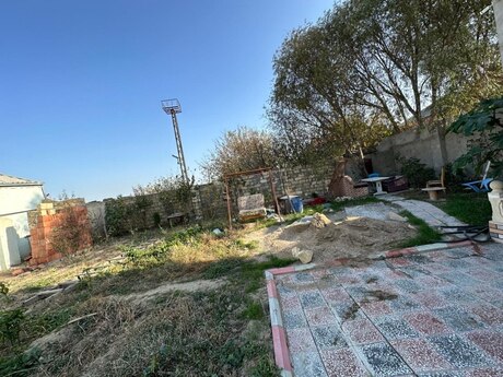 2 otaqlı həyət evi/bağ evi - Xırdalan - 100 m²