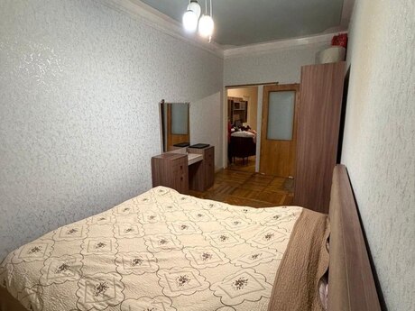 2 otaqlı köhnə tikili - Memar Əcəmi m. - 50 m²