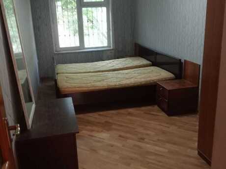 2 otaqlı köhnə tikili - Elmlər Akademiyası m. - 50 m²