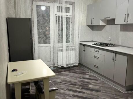 2 otaqlı köhnə tikili - Nəriman Nərimanov m. - 65 m²