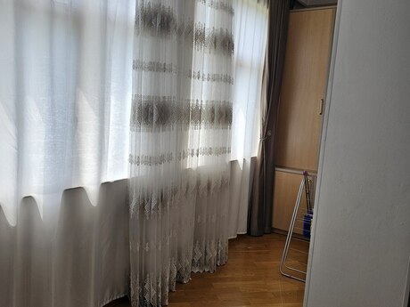 3 otaqlı köhnə tikili - Qara Qarayev m. - 75 m²