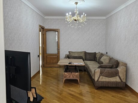 3 otaqlı köhnə tikili - Qara Qarayev m. - 75 m²