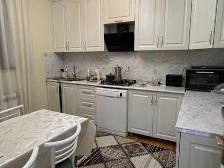 5 otaqlı həyət evi, 140 m², Badamdar: 380 000 ₼ 5