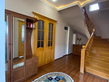 5 otaqlı həyət evi/bağ evi - Badamdar q. - 160 m²