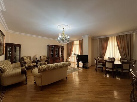 4 otaqlı yeni tikili - Nərimanov r. - 191 m²