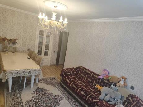 4 otaqlı köhnə tikili - Əhmədli m. - 75 m²