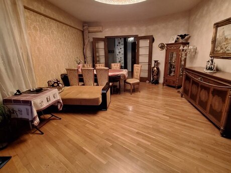 3 otaqlı mənzil, 115 m², Neftçilər: 250 000 ₼ 3
