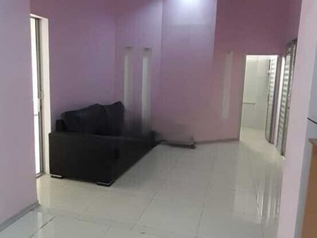 Obyekt - Xalqlar Dostluğu m. - 150 m²