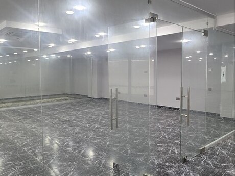 20 otaqlı ofis - Kubinka q. - 3000 m²