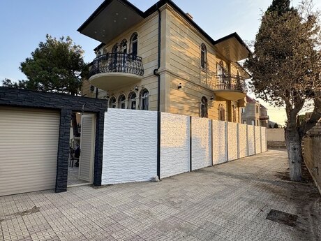 6 otaqlı həyət evi/bağ evi - Şüvəlan q. - 240 m²