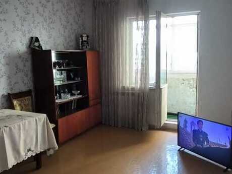 3 otaqlı köhnə tikili - Xalqlar Dostluğu m. - 90 m²