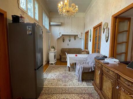 2 otaqlı köhnə tikili - Sahil m. - 65 m²