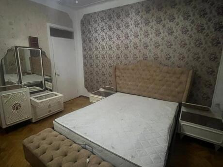 2 otaqlı köhnə tikili - Nəriman Nərimanov m. - 50 m²