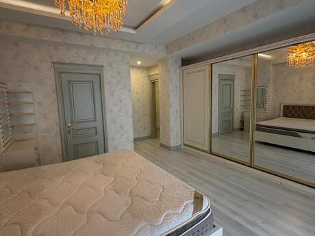 3 otaqlı yeni tikili - Ağ şəhər q. - 188 m²