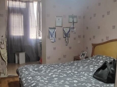 3 otaqlı köhnə tikili - 20 Yanvar m. - 65 m²