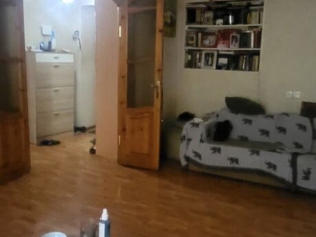 3 otaqlı köhnə tikili - 20 Yanvar m. - 65 m²