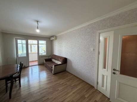 2 otaqlı köhnə tikili - Neftçilər m. - 40 m²