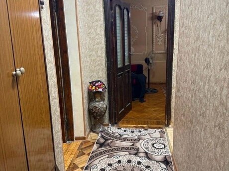 3 otaqlı köhnə tikili - Neftçilər m. - 70 m²