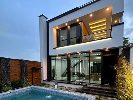 5 otaqlı həyət evi/bağ evi - Mərdəkan q. - 350 m²