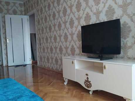 2 otaqlı köhnə tikili - Qara Qarayev m. - 50 m²