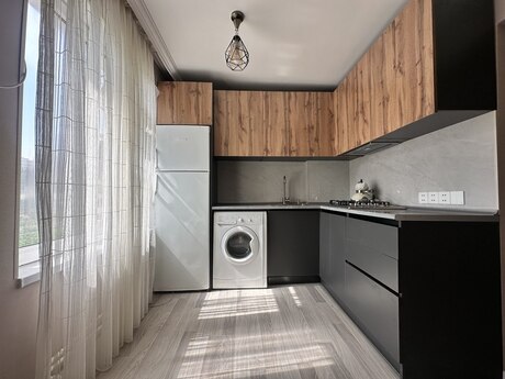 2 otaqlı köhnə tikili - Gənclik m. - 65 m²