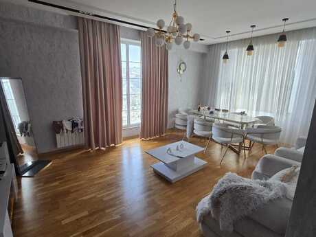 4 otaqlı yeni tikili - Biləcəri q. - 115 m²
