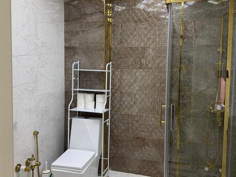 4 otaqlı yeni tikili - Həzi Aslanov q. - 161 m²