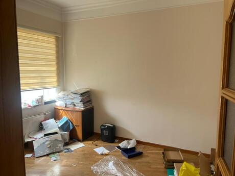 20 otaqlı ofis - Nizami m. - 1200 m²