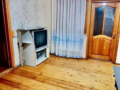 3-комн. дом/дача - м. Кара Караев - 80 м²