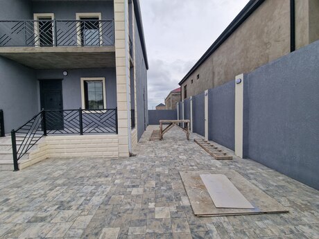 6 otaqlı həyət evi/bağ evi - Bahar q. - 200 m²