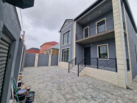6 otaqlı həyət evi/bağ evi - Bahar q. - 200 m²