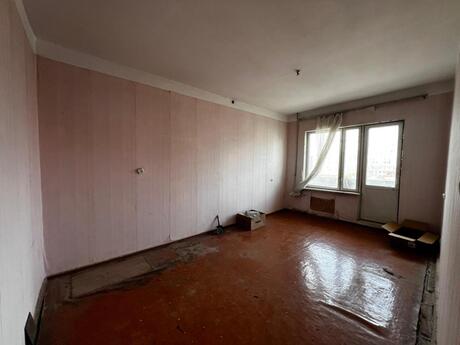 3 otaqlı köhnə tikili - Qara Qarayev m. - 80 m²