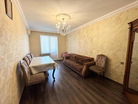 2 otaqlı köhnə tikili - Yeni Günəşli q. - 60 m²