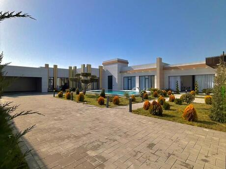 5 otaqlı həyət evi/bağ evi - Mərdəkan q. - 260 m²